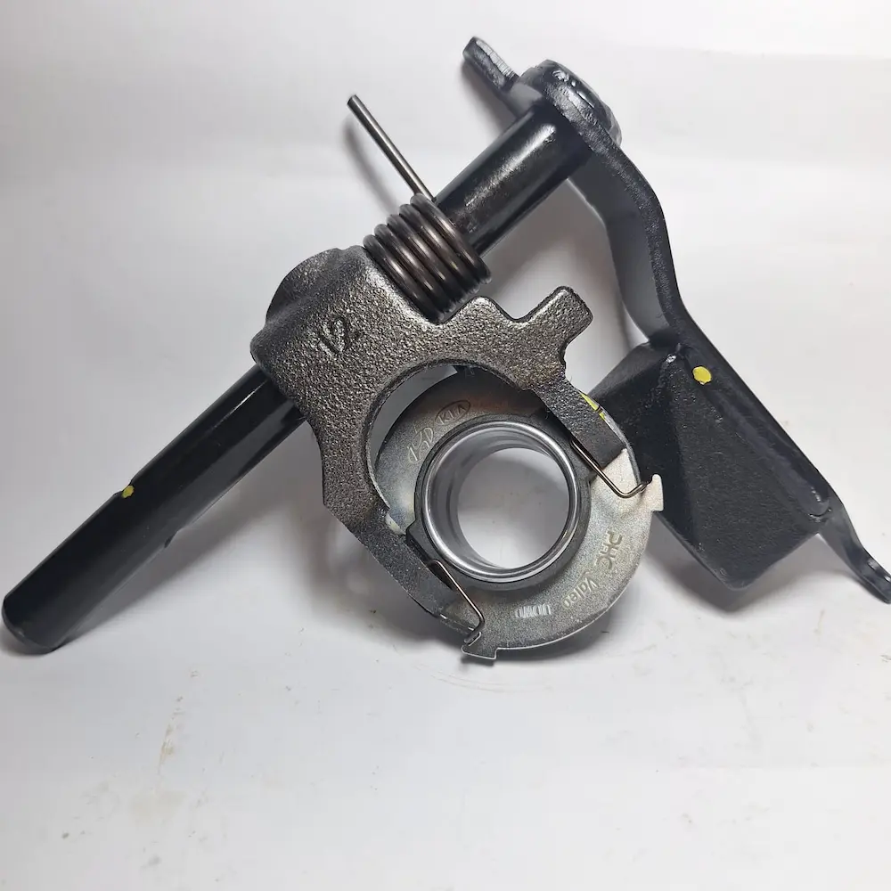Eje de Mando de Embrague para Caja Mecánica Hyundai Grand i10 y Kia Picanto Motores 1.0L 1.2L